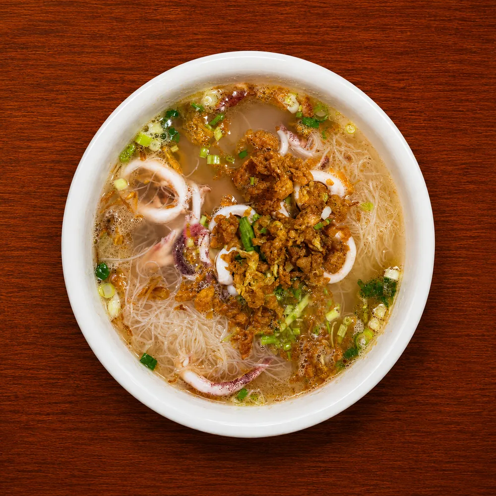 透抽米粉湯